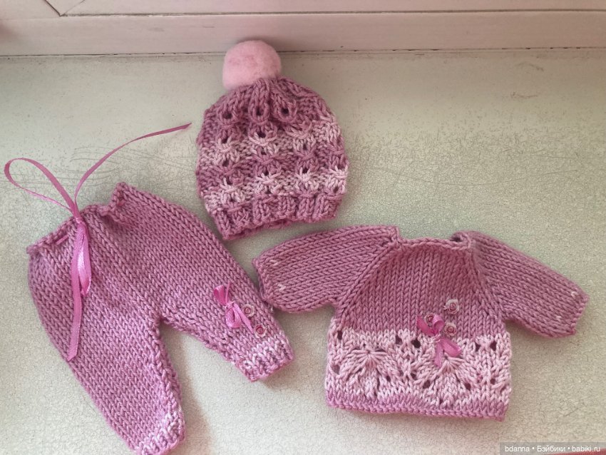 Вязанные комплекты на пупсят (фото 2)