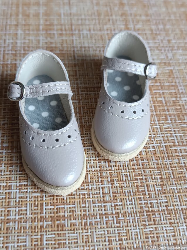 Туфельки для Руби Ред Ruby Red Fashion Friends