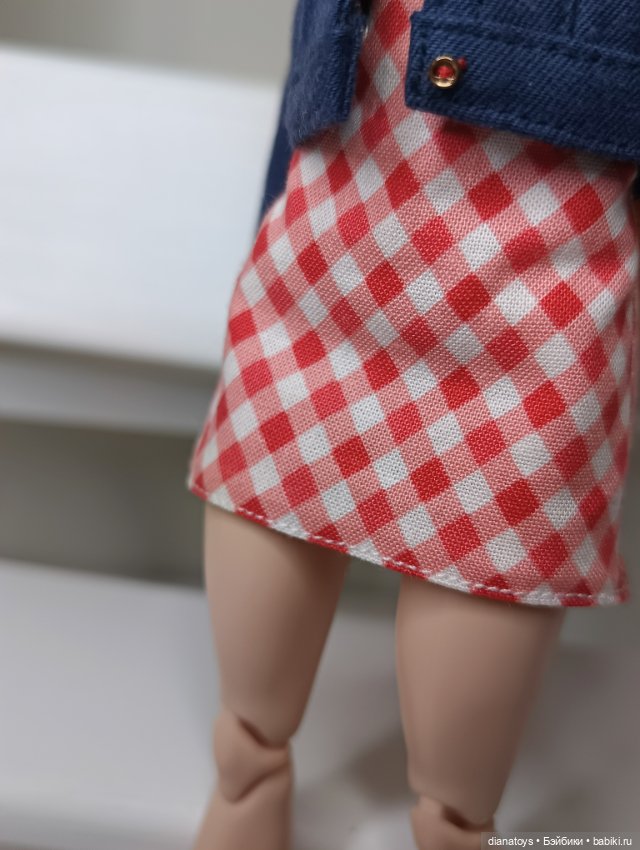 Одежда для кукол Барби джинсовая куртка и мини платье