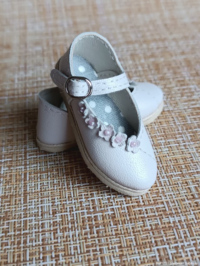 Туфельки для Руби Ред Ruby Red Fashion Friends (фото 3)