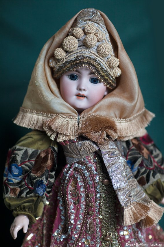 Русский костюм с Псковским шишачком (фото 6)