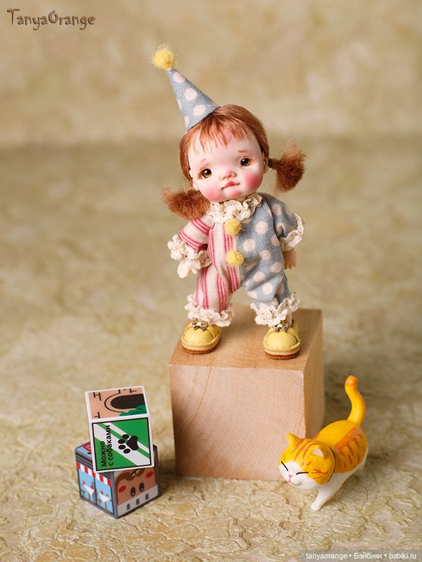 Авторская миниатюрная кукла на теле мини YMY . Рост 8,5 см