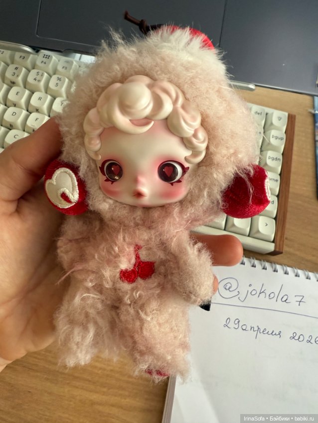 Pop Mart Skullpanda Кексик с вишней (фото 4)