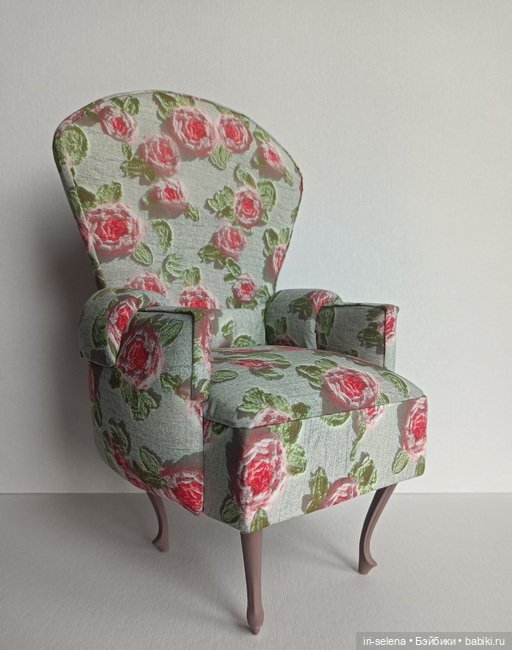 Кресло "Roses". Куклам от 30 до 39 см