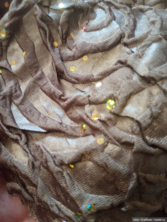 Шикарная ткань для кукольного рукоделия (фото 2)