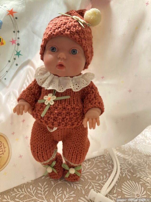 Вязанные костюмы для пупсов