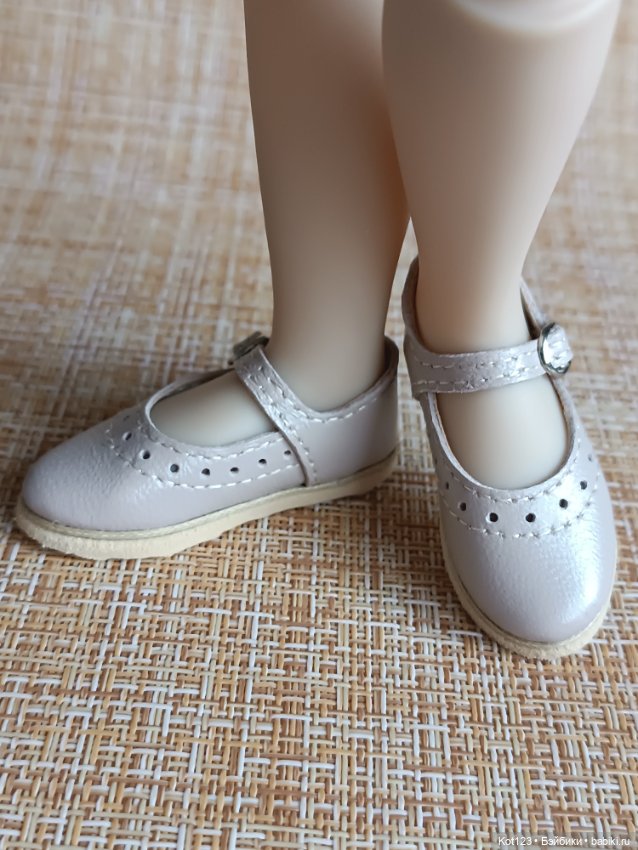 Туфельки для Руби Ред Ruby Red Fashion Friends (фото 5)