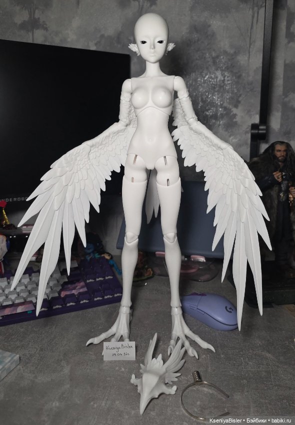 Dream Valley Twin Birds – Esther