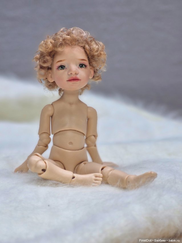 Авторская шарнирная кукла Пуговка