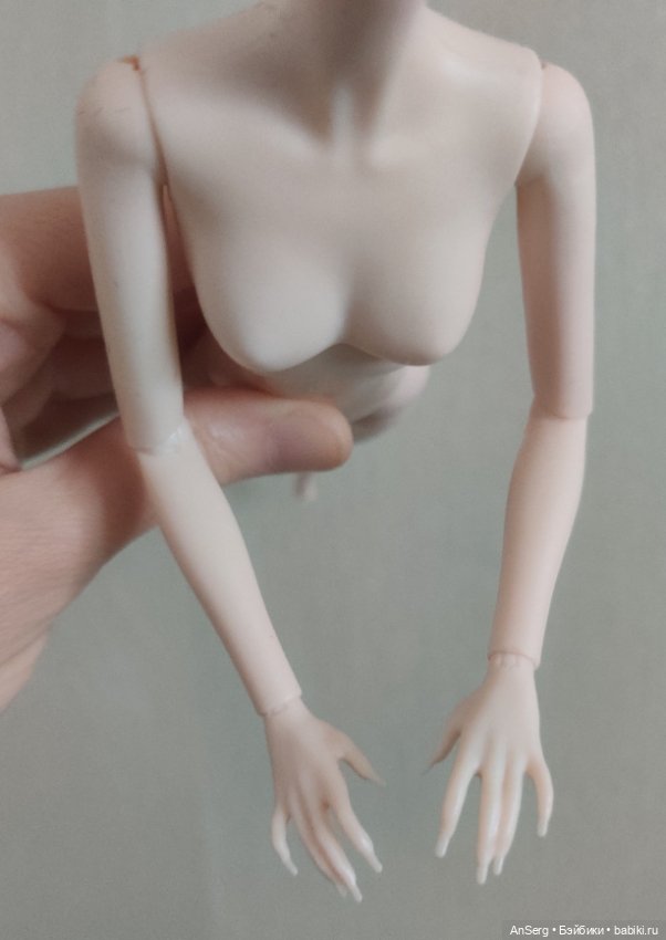 Тело псевдо Мизи, белое (как у вампиров Маттел) (фото 5)