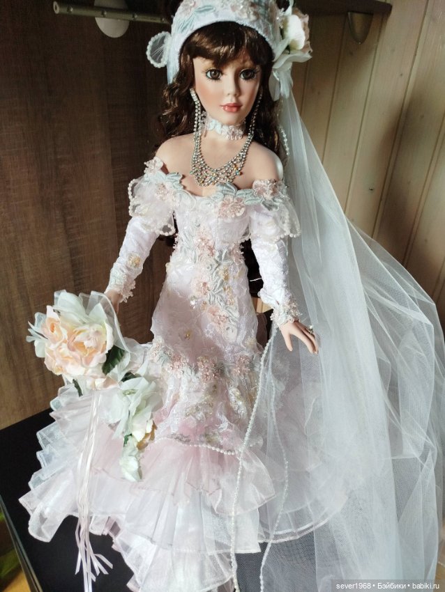 Роскошная невеста "Весна" от известного автора Русти