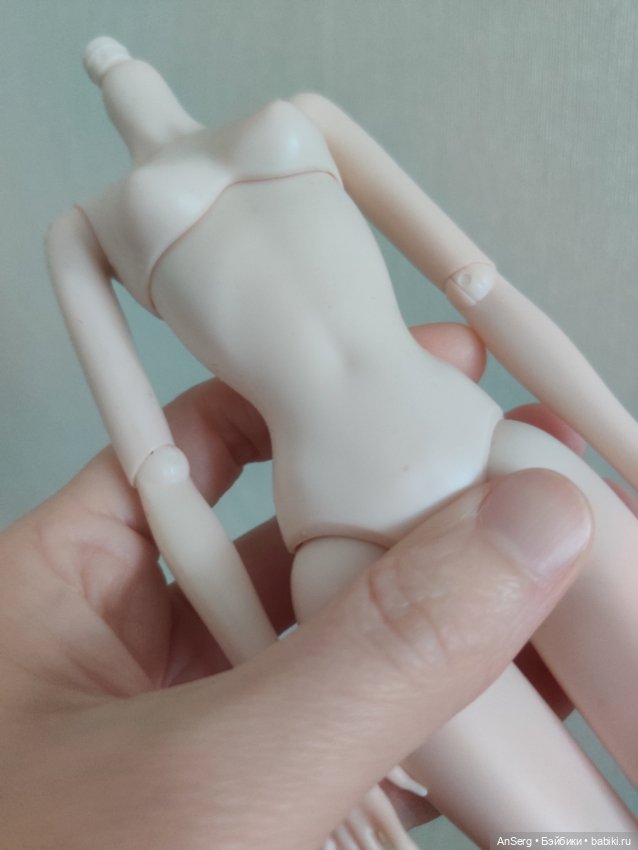 Тело псевдо Мизи, белое (как у вампиров Маттел) (фото 2)