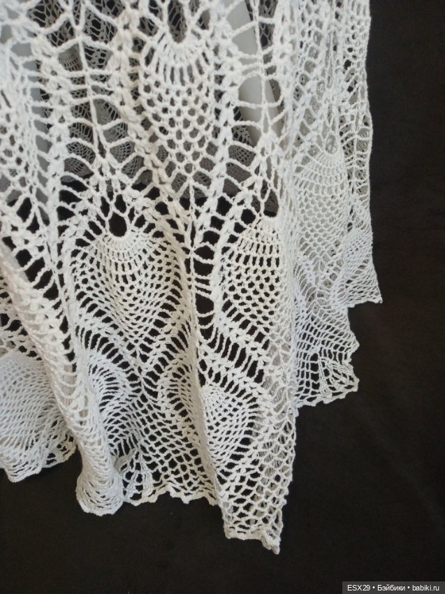 Красивая вязаная скатерть (фото 3)