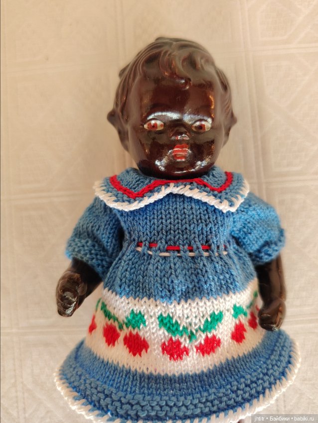 Темнокожие куколки ГДР из композита