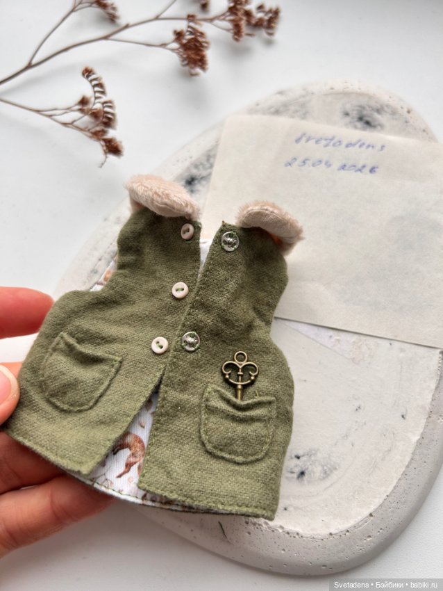 Жилет для куклы — Одежда для BJD (фото 4)