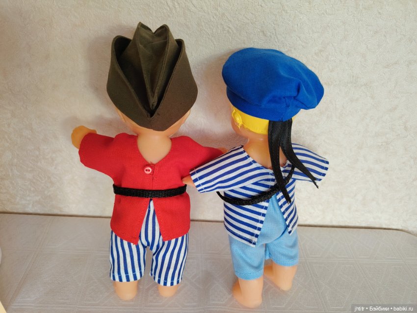 Саша, художник Лаврова — Винтажные куклы и игрушки детства (фото 2)