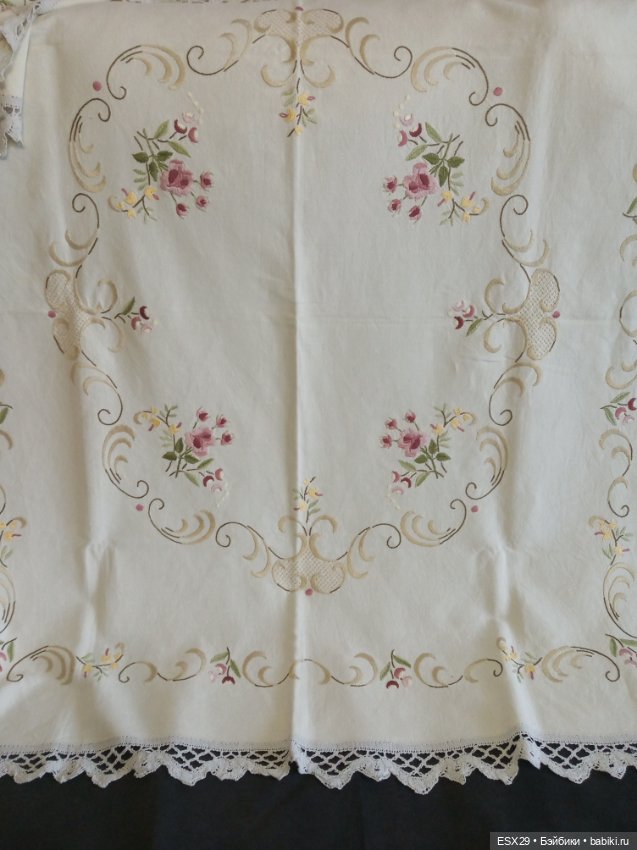 Красивая винтажная скатерть с вышивкой (фото 6)
