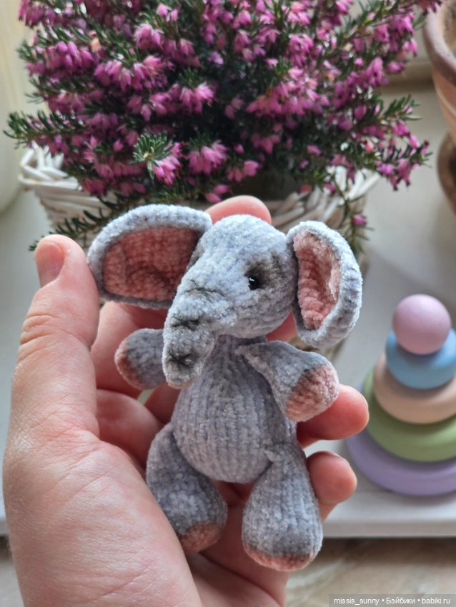 Вязаный слоник для кукол — Аксессуары для кукольных фотосессий (фото 5)