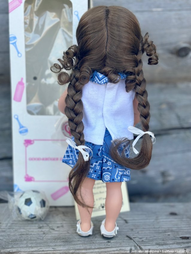 Soccer girl (Футболистка), Julie Good-Kruger (фото 7)
