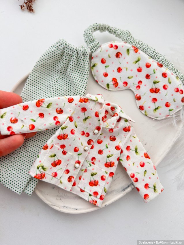 Пижама для куклы 30 см «Вишня»