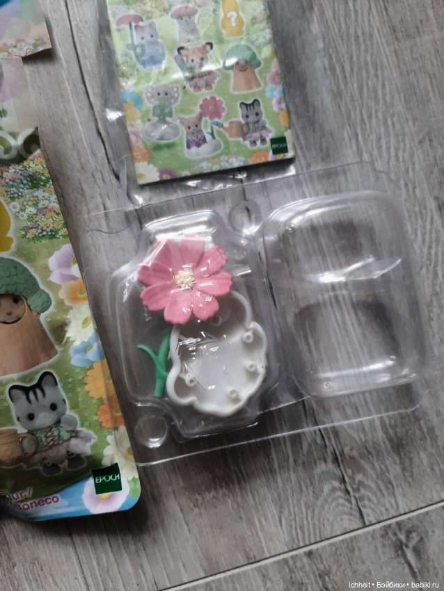 Sylvanian families Blooming Baby Friends Series (фото 5)