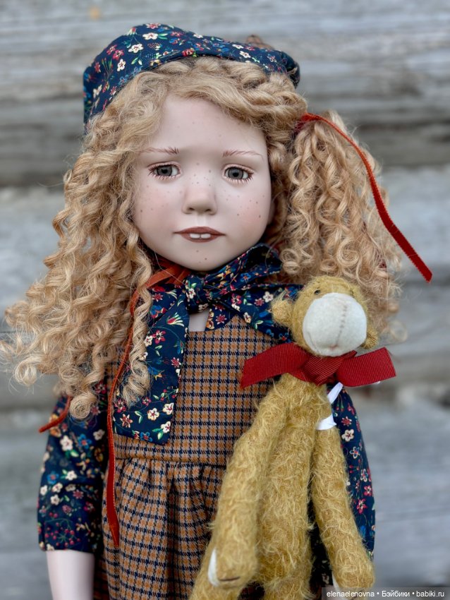 Аделина Adelina, Zwergnase