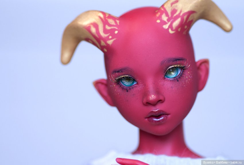 Meihua Faun Deep Red LE 30 + мейк от Mayakdolls