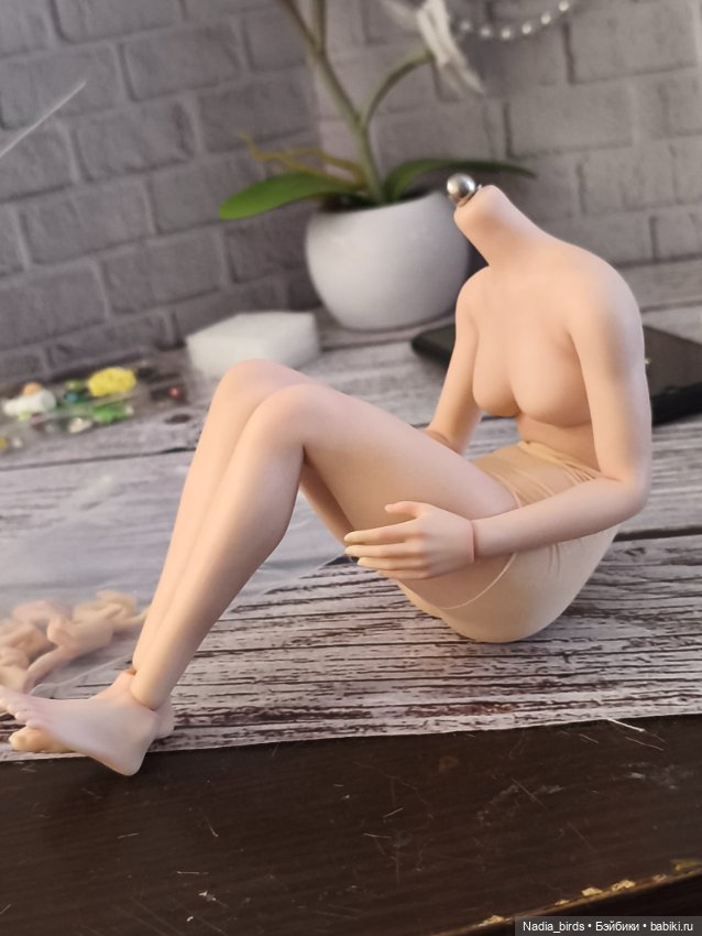 Женское бесшовное тело jiaou doll 1/6 (фото 3)