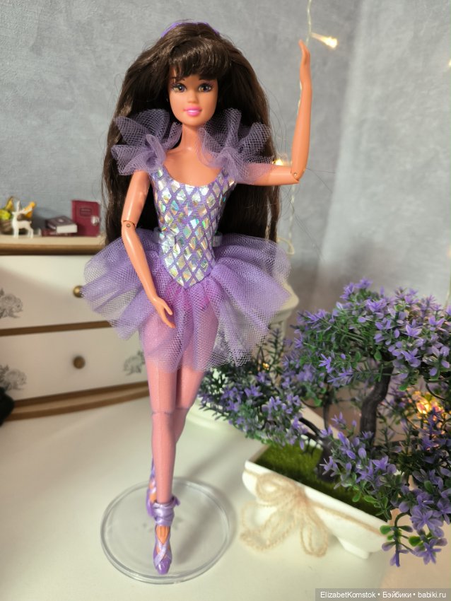 Barbie Twirling Ballerina Teresa Doll 1995 (фото 2)