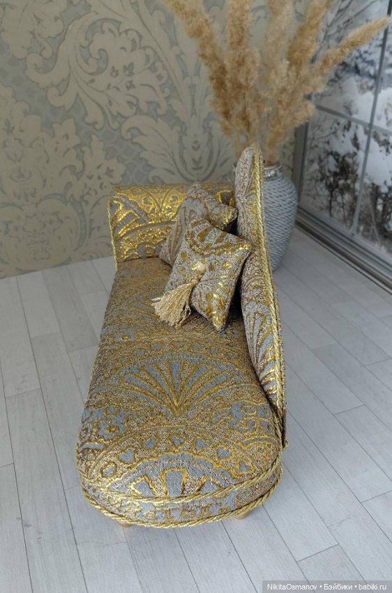 Роскошный диван-софа " Королевский шик" для кукол 1:6 (фото 6)