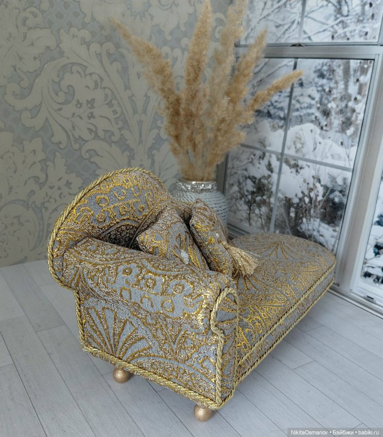 Роскошный диван-софа " Королевский шик" для кукол 1:6 (фото 3)