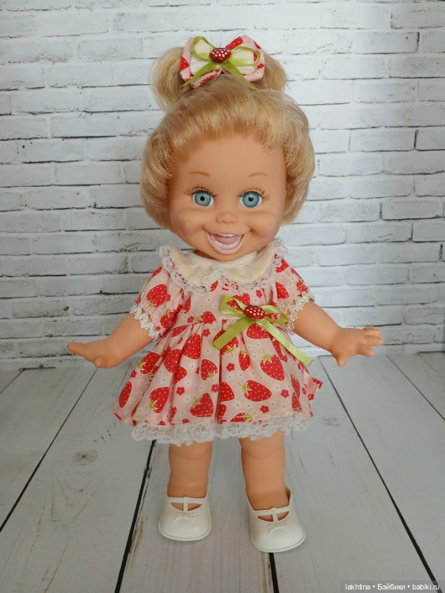 Голубоглазая хохотушка Наташка от Galoob Baby Face (фото 2)