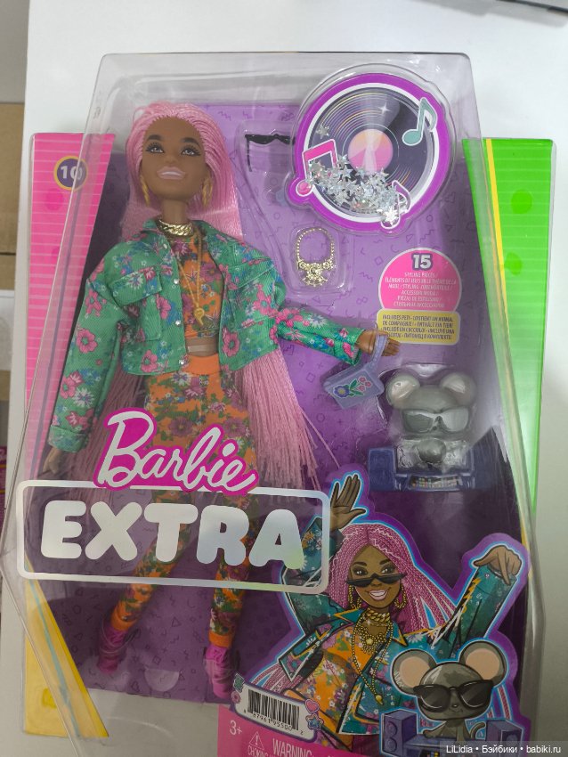 Кукла Mattel Barbie Extra - Экстра с розовыми косами и в куртке с цветочным принтом (фото 3)