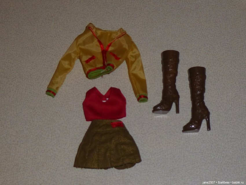 Полный аутфит редкой Janay Studio IT от Integrity toys (размер Барби)