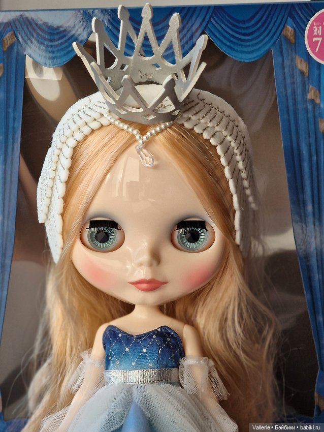 Продам куклу Neo Blythe Odette Lake of Tears