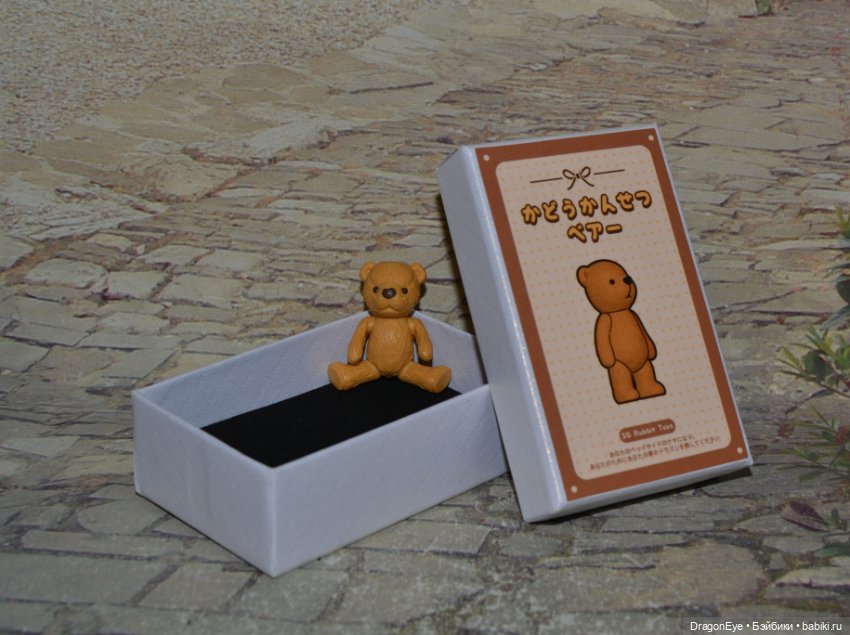 Виниловый мини-мишка SG Rabbit toys в коробочке (фото 3)
