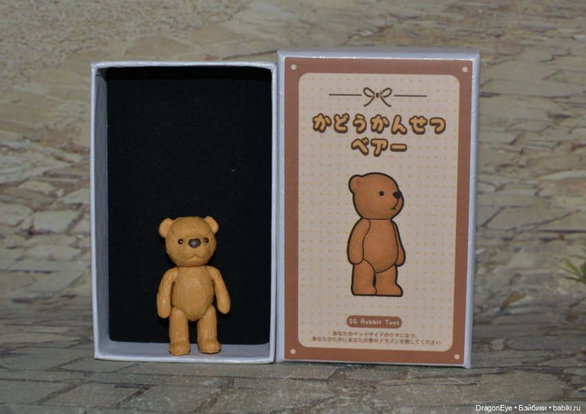 Виниловый мини-мишка SG Rabbit toys в коробочке