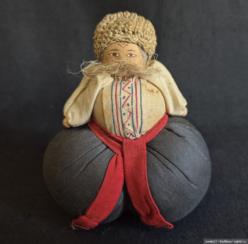 Всекохудожник. Русская артельная кукла. Игольницы