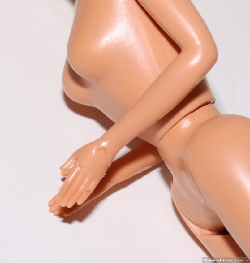 American Beauty Queen Barbie 1991 (фото 5)