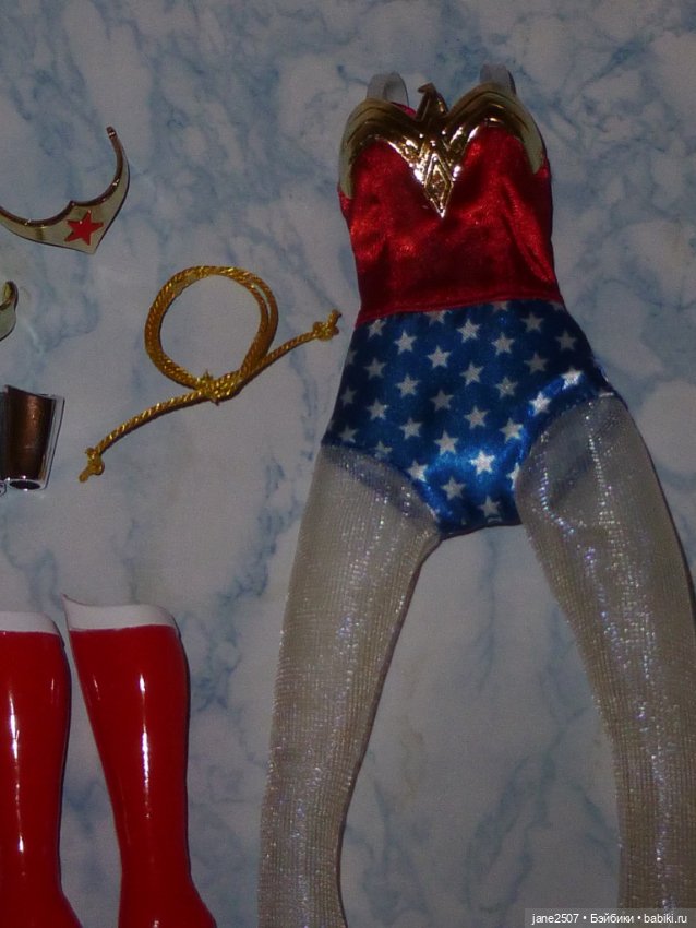 Полный аутфит коллекционной Барби Barbie Wonder Woman 2026 новый (фото 3)