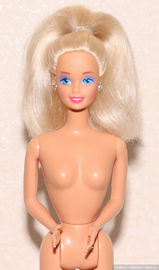 American Beauty Queen Barbie 1991 (фото 2)