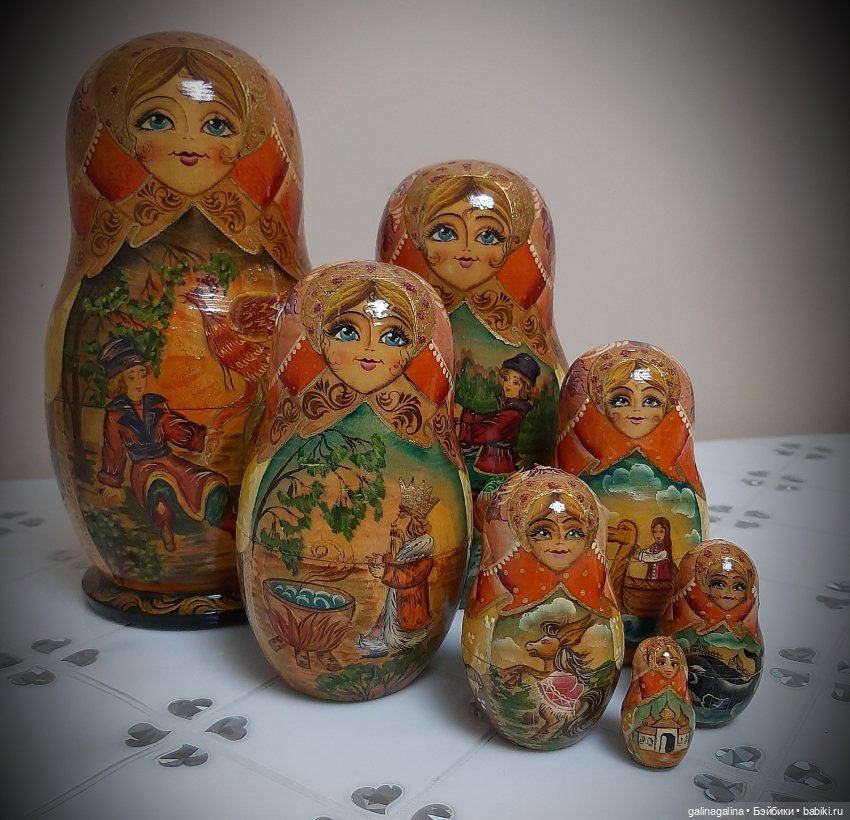 Высокохудожественные старенькие матрёшки