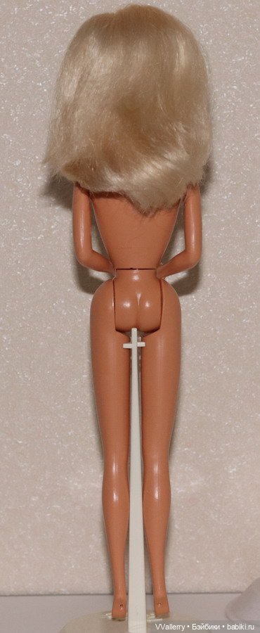 American Beauty Queen Barbie 1991 (фото 3)