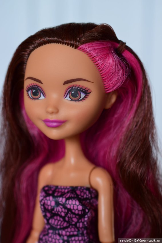 Кукла Ever After High Браер Бьюти (фото 7)