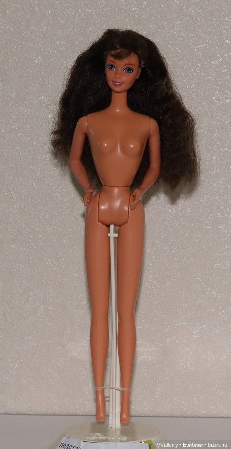 Earring Magic Barbie Brunette 1992