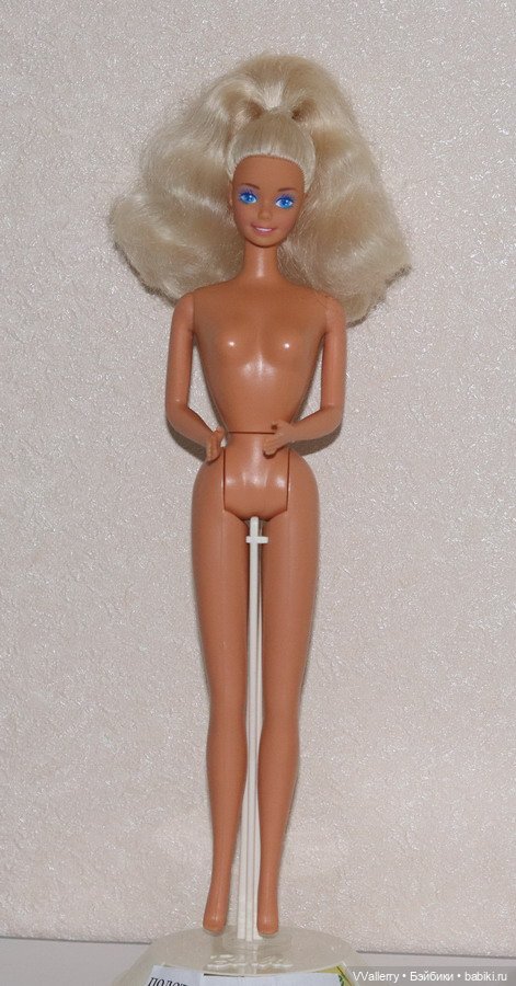 BARBIE 1992 Walmart 30th Anniversary