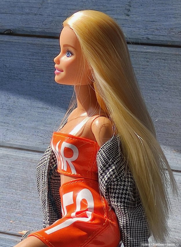 Голова Barbie MTM (цветные лосины) (фото 3)