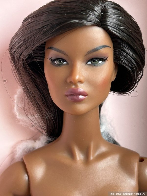 Продам Naturally Cool Ayumi Nakamura Integrity Toys (НЮД)