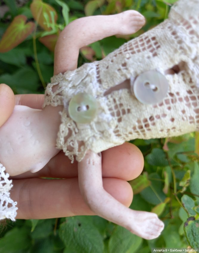 Антикварная кукла mignonette