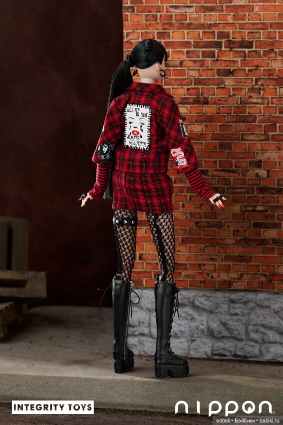 Кукла Мисаки Street SMART Integrity Toys (фото 3)
